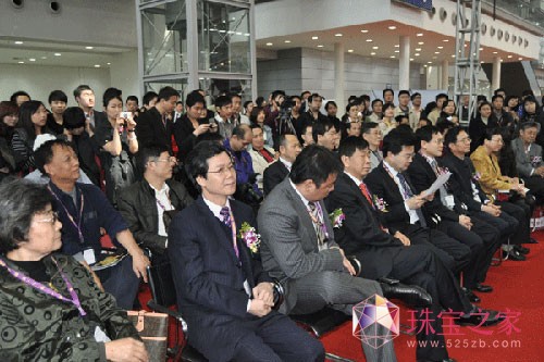 2011深圳國際黃金珠寶玉石展覽會盛大揭幕