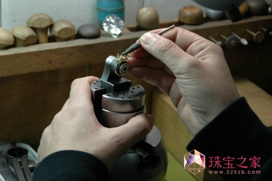 第七步:寶石鑲嵌 第七步:寶石鑲嵌